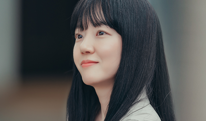 チ・ユンス（イム・スジョン）
