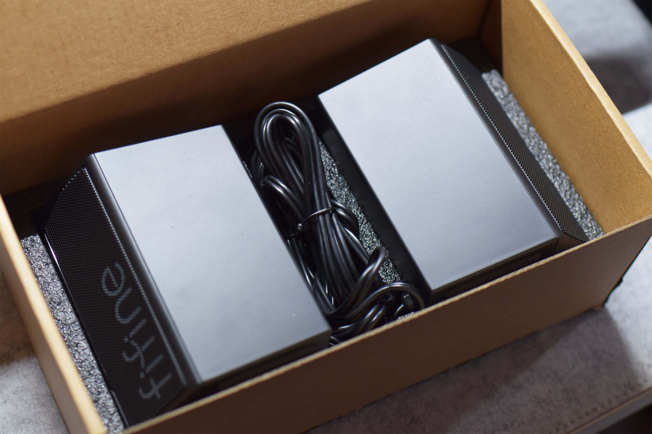 FIFINE AmpliGame A20のパッケージ - 開封時