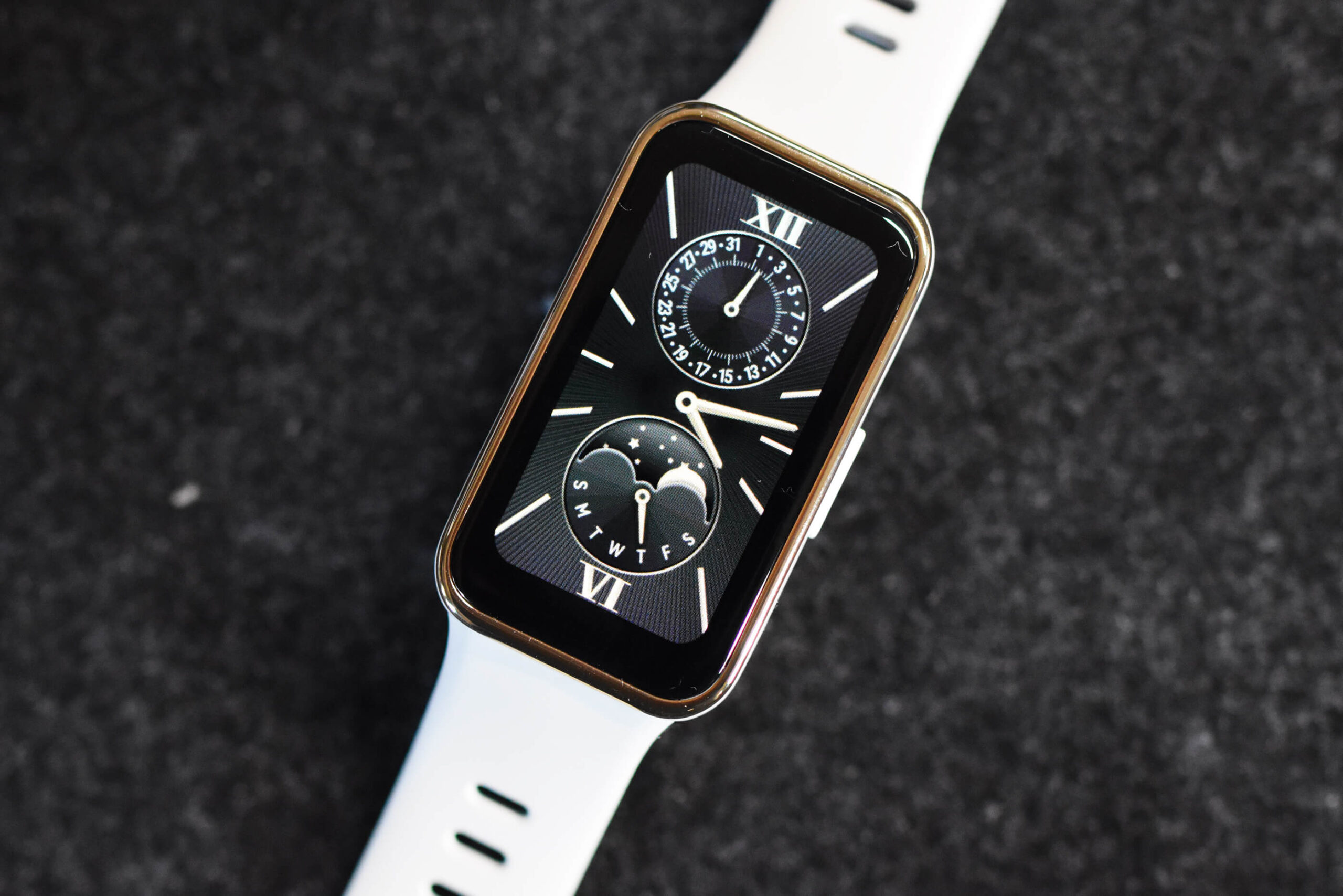 「HUAWEI Band 9」の本体