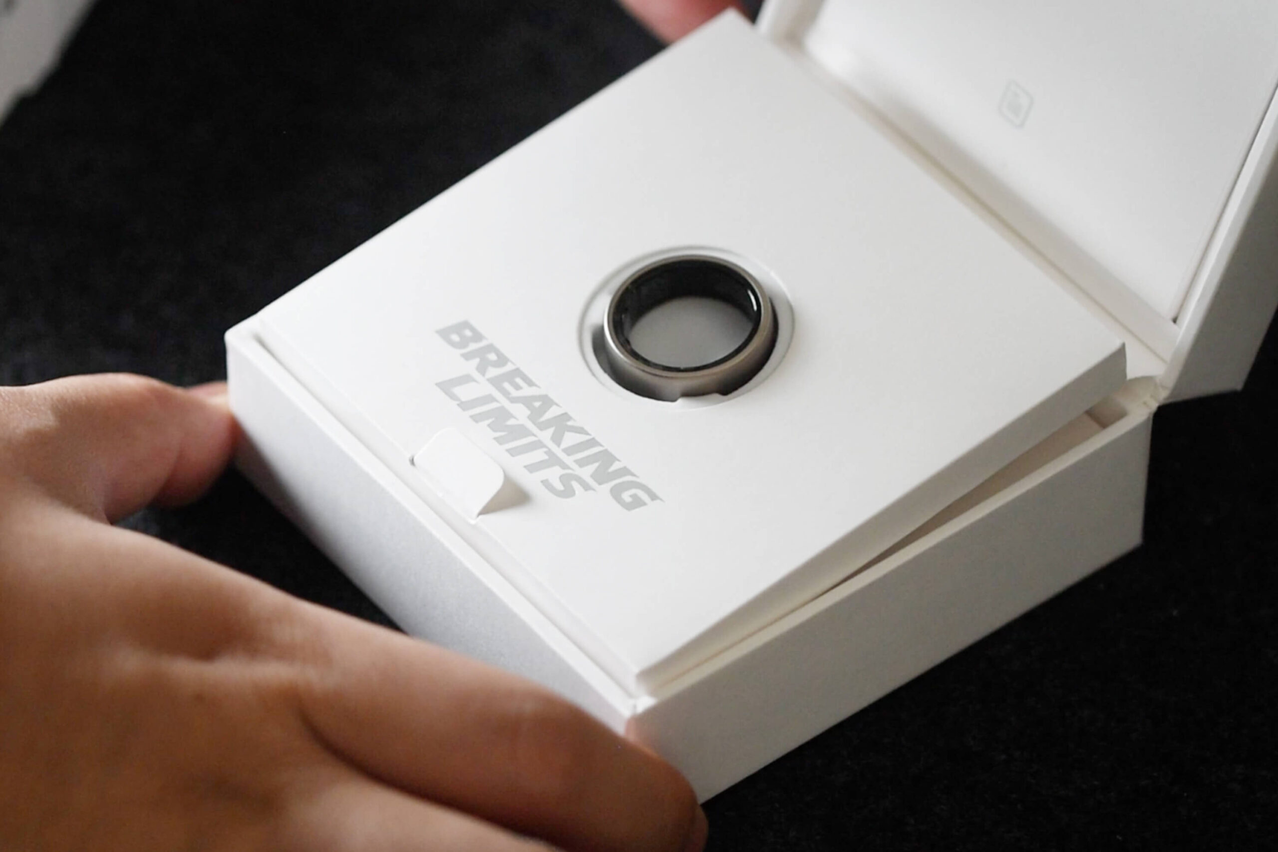 Amazfit Helio ringの内箱 - 開封
