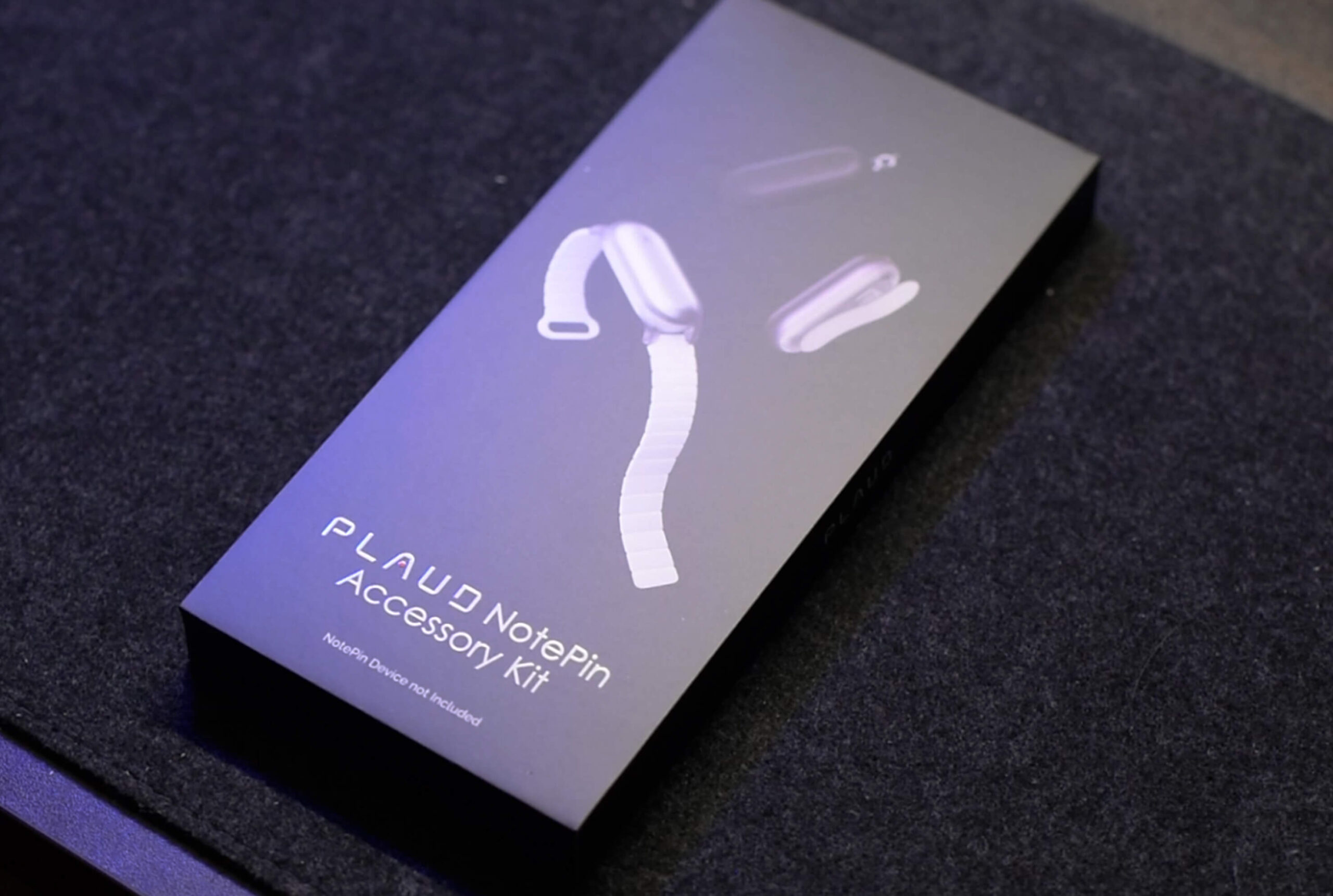「PLAUD NotePin Accessory Kit」のパッケージ