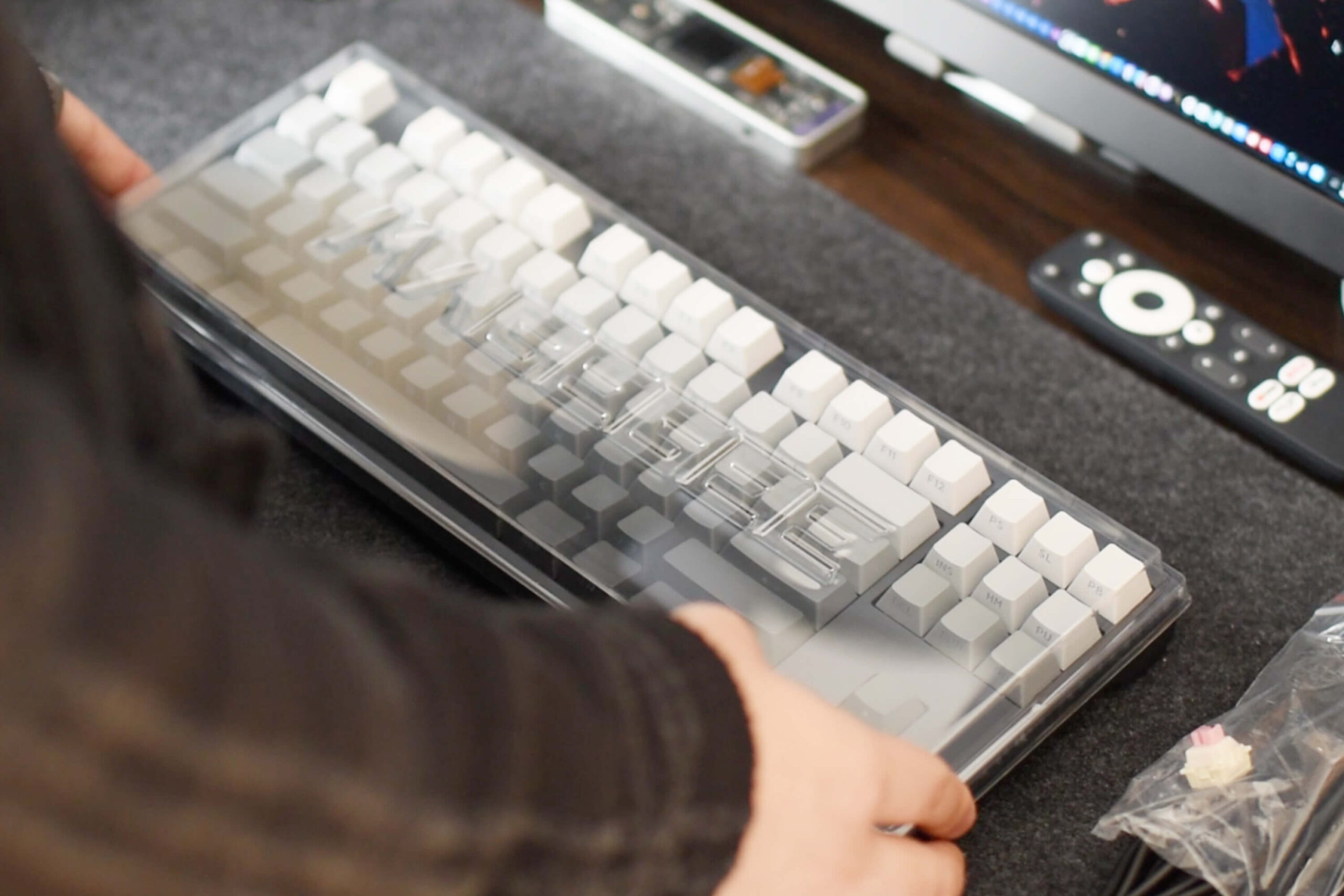 MageGee Captain87 メカニカルキーボードの本体
