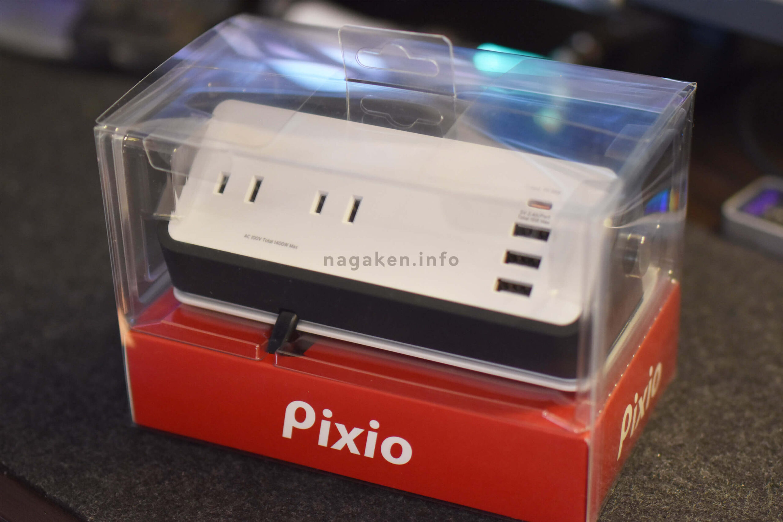 Pixio AC&USB TAP COMPACT 電源タップのパッケージ背面