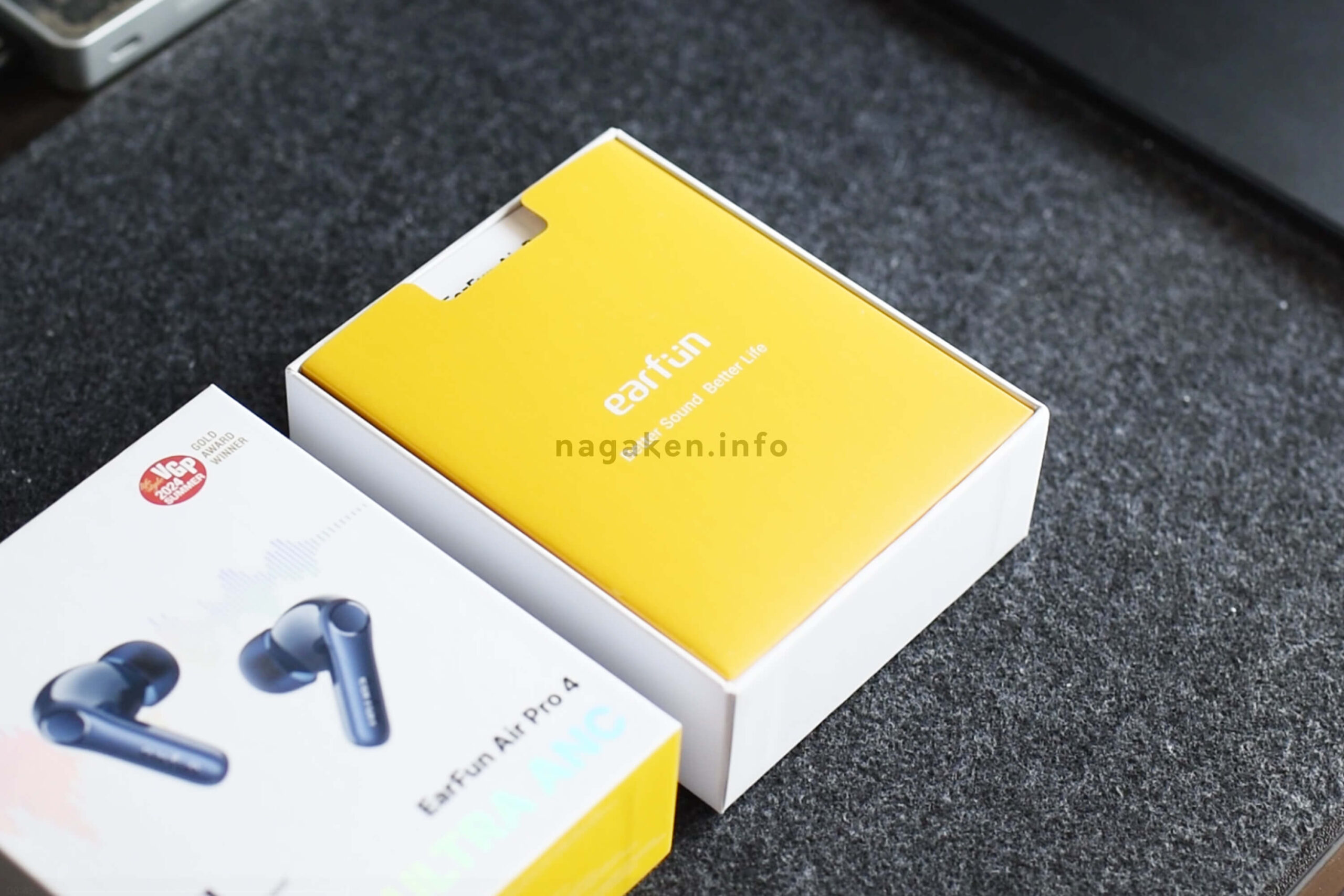 EarFun Air Pro 4のパッケージ - 開封